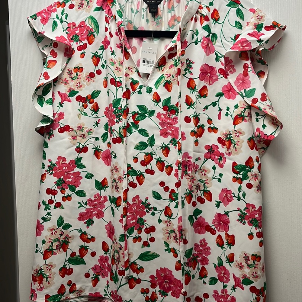NWT Ann Taylor L strawberry and cherries blouse